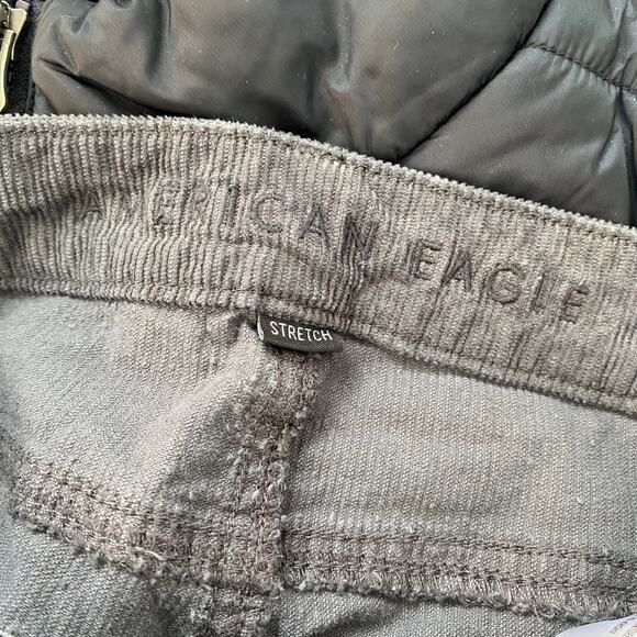 American Eagle Stretch Mom Straight Jean‎ Gray Corduroy Ankle Length Size 4 - Picture 10 of 10